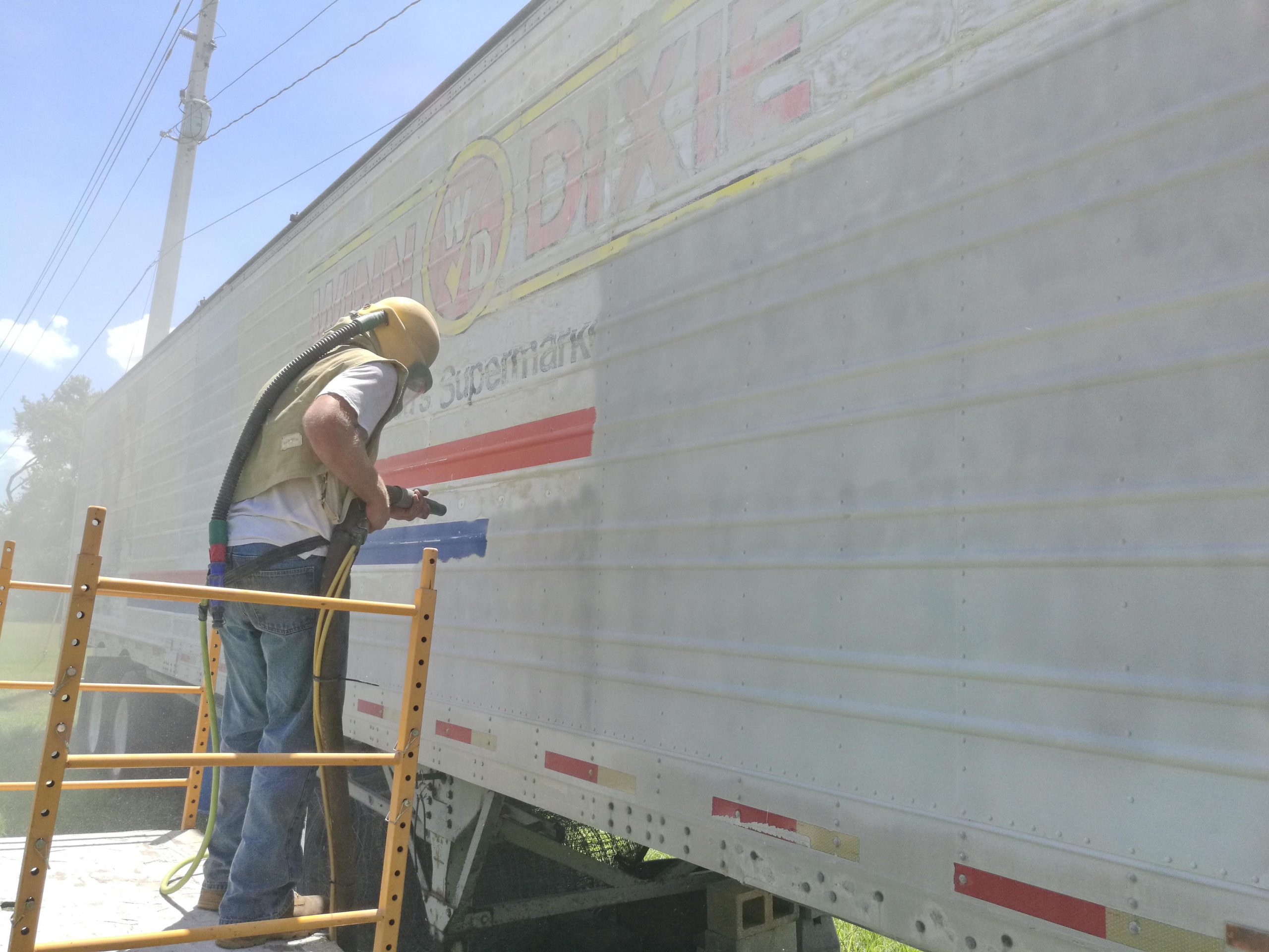 Aluminum_Tractor_trailer_sandblast_paint_removal-10-scaled.jpg