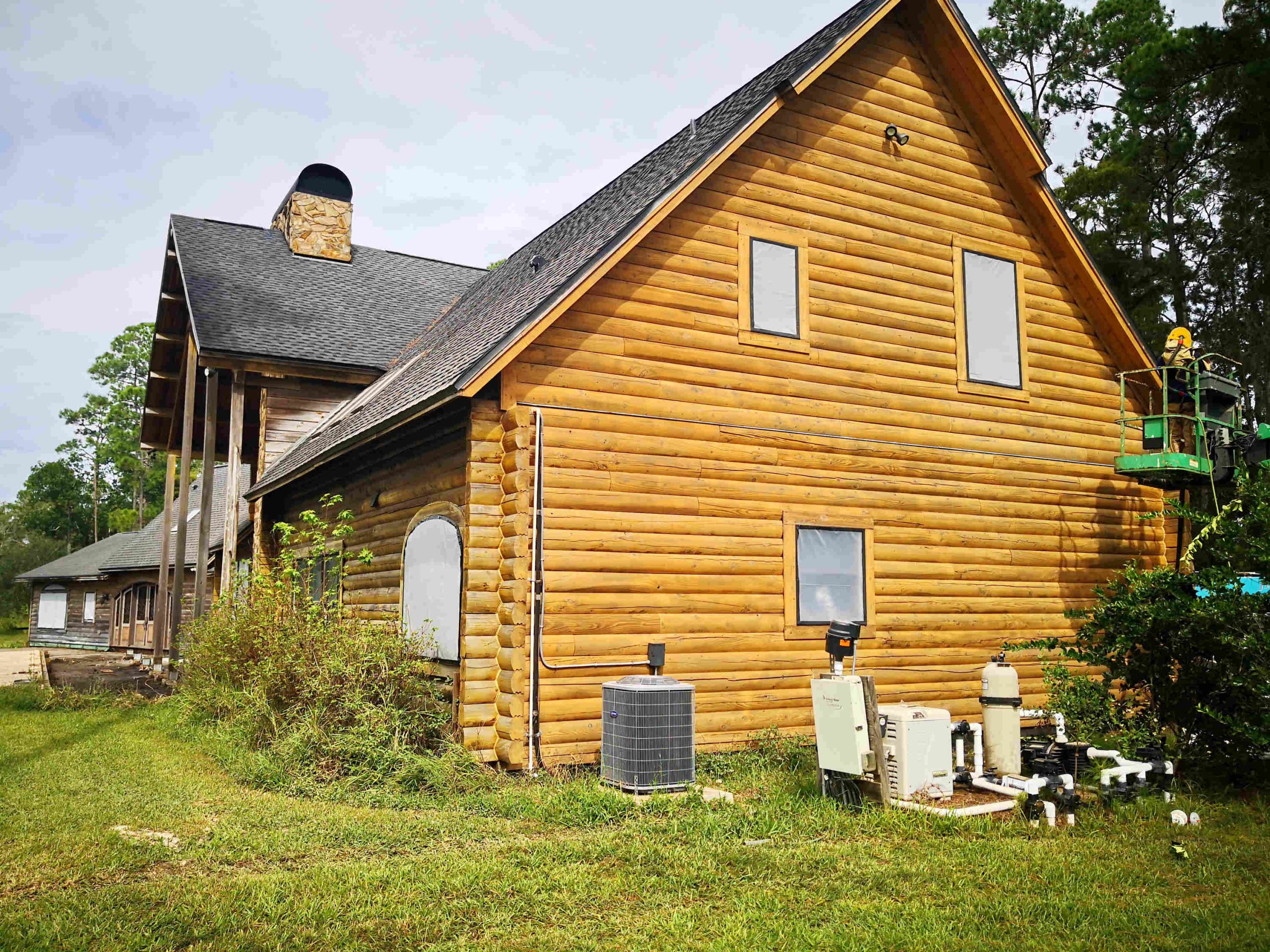 Log_cabin_house_sandblasting_stain_removal_restoration_04-scaled.jpg